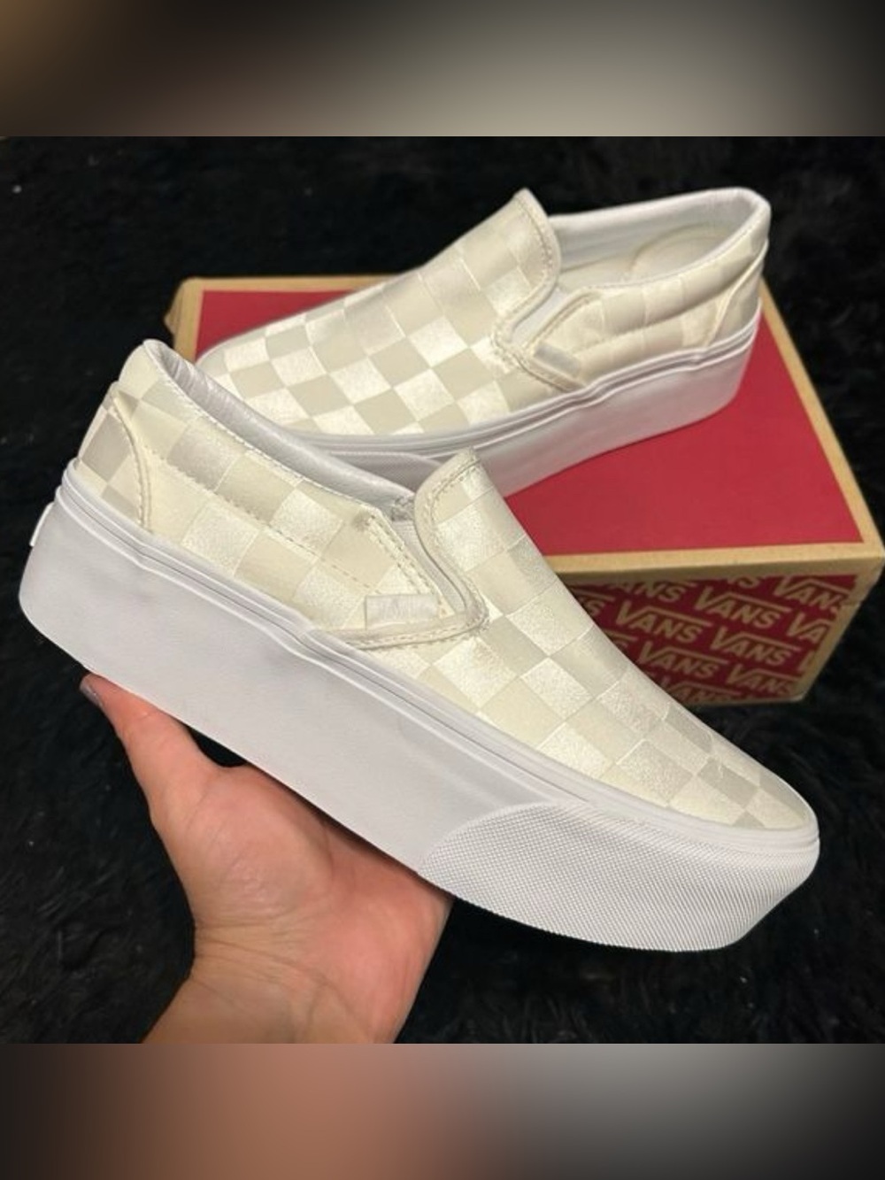 VANS checkerboard cream satin platform slip on shoes sneakers women’s 7 new